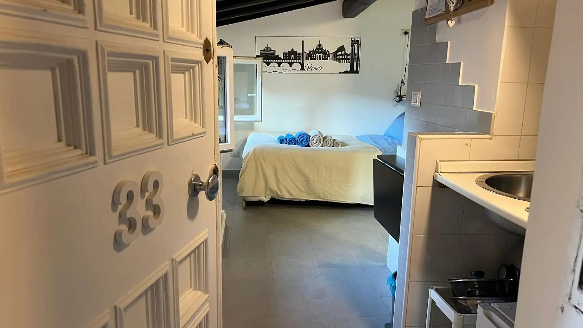 Apartment Monolocale Trastevere Locato Per Finalita Turistiche Rome